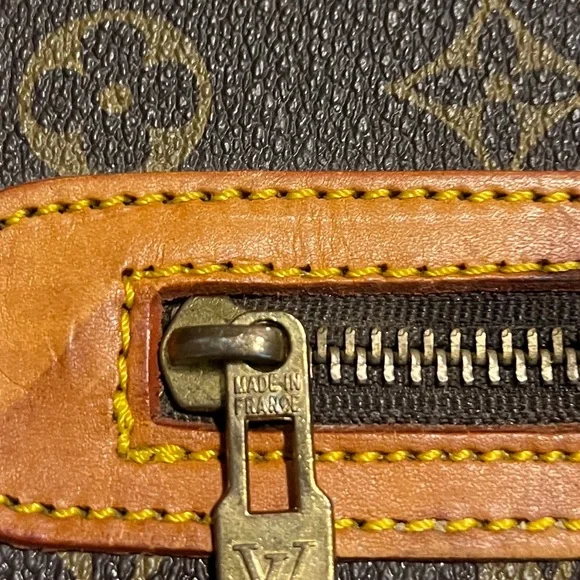 Louis Vuitton Dark Brown and Tan Monogram Laptop Bag/Portfolio - Picture 3 of 5